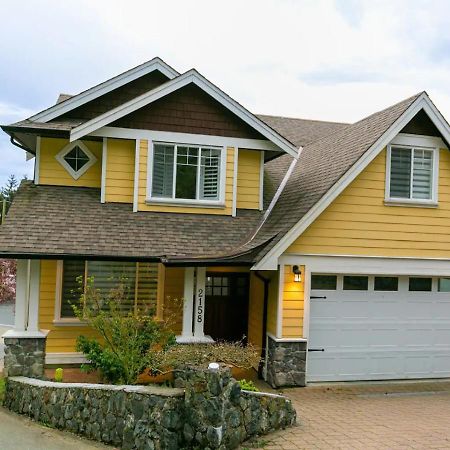 Bellamy Manor Large Home With 5Beds! In Langford 維多利亞 外观 照片