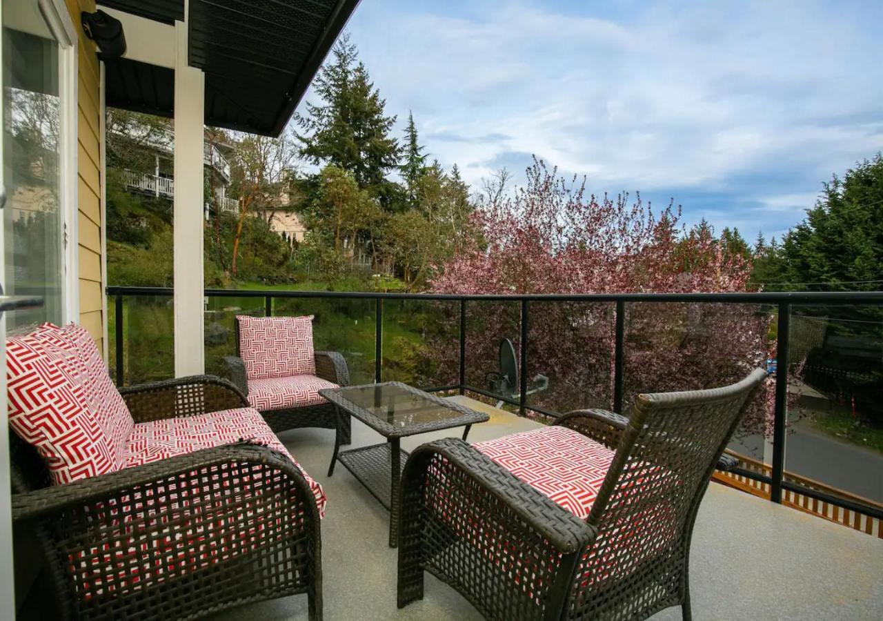 Bellamy Manor Large Home With 5Beds! In Langford 維多利亞 外观 照片