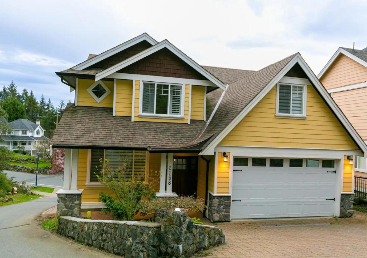 Bellamy Manor Large Home With 5Beds! In Langford 維多利亞 外观 照片